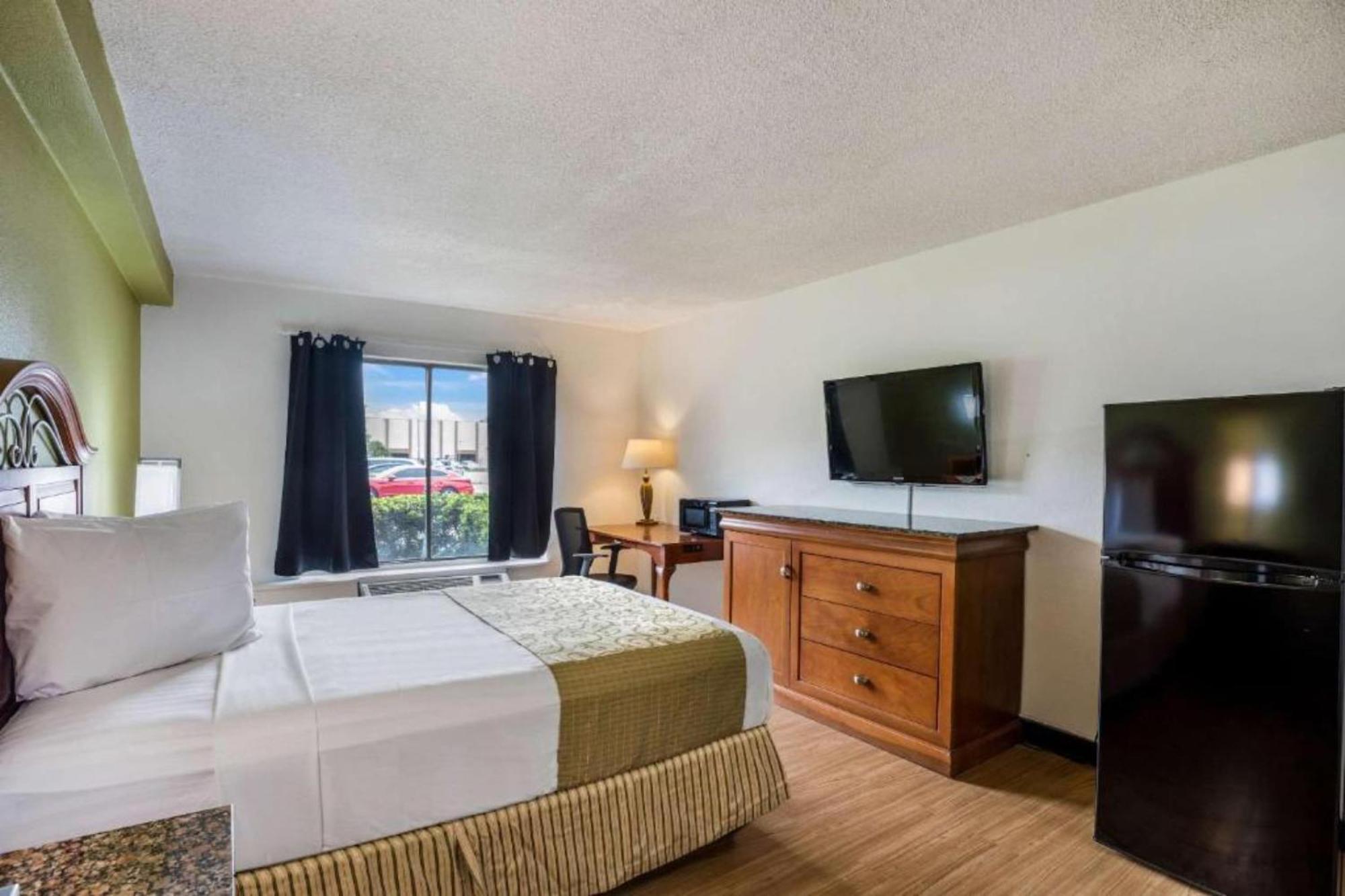 Oyo Hotel Orlando Airport Екстериор снимка