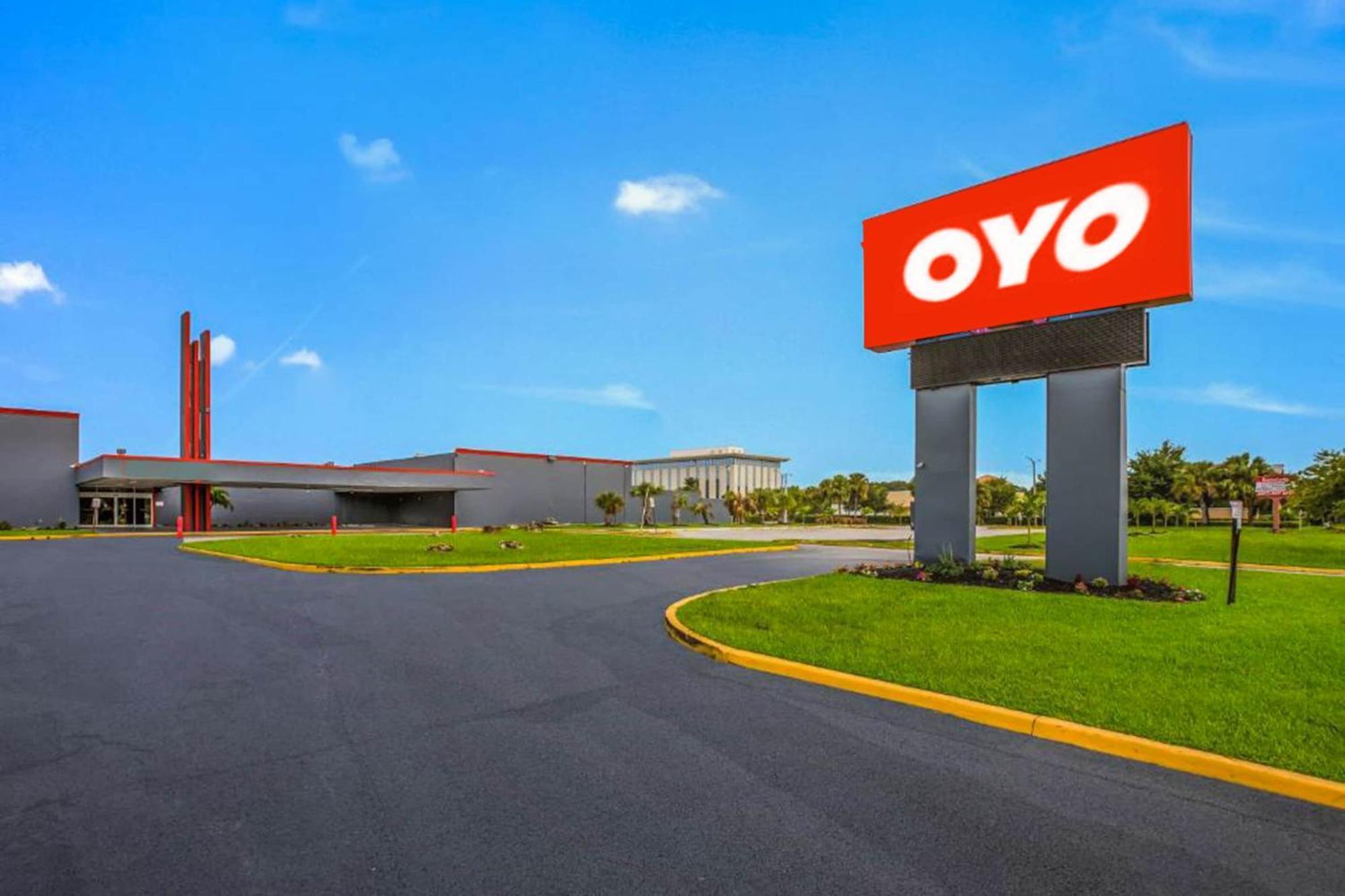 Oyo Hotel Orlando Airport Екстериор снимка