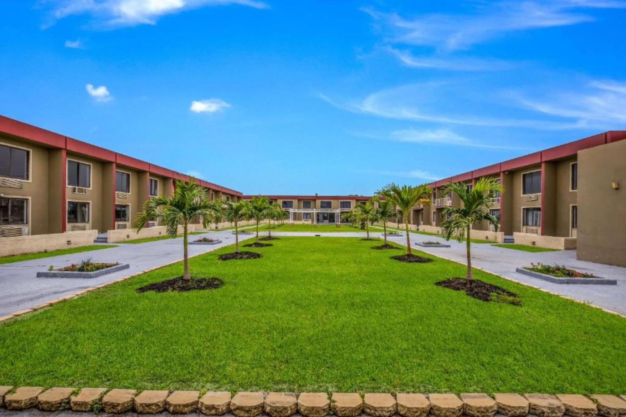 Oyo Hotel Orlando Airport Екстериор снимка